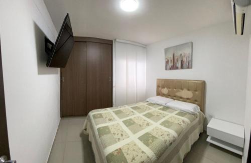 Los Patios Apartment | Moderno apartamento con wifi y piscina, ideal para teletrabajo o descanso en familia