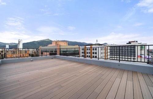 Chico Norte III Apartment | FH - Artsy studio in Chico - Bogota