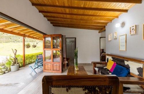 Medellin Ski Chalet | Buho Cabaña Santa Elena