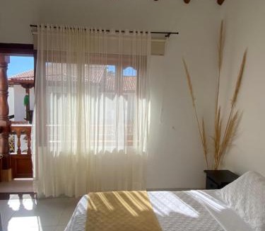 Old Town Hotel | Hospedaje Villa Monica