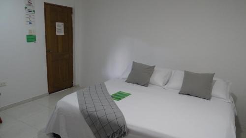 Riohacha House | Hotel Casa Finca La Maracuya