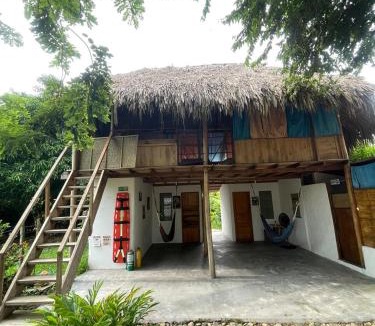 Palomino House | Ipqua Hostel