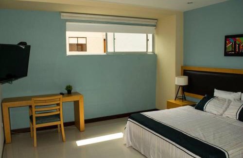 Laureles - Estadio Apartment | Peaceful 5-bedroom Vacation Apartment
