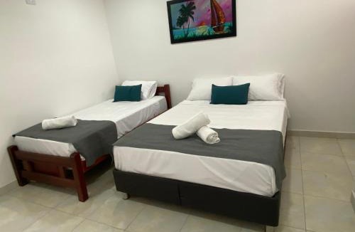 Historic Center House | 22 Guest House