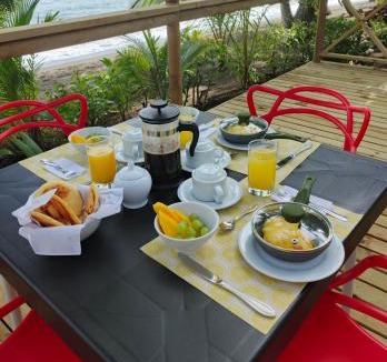 Nuqui Hotel | Jenené Lodge Nuquí