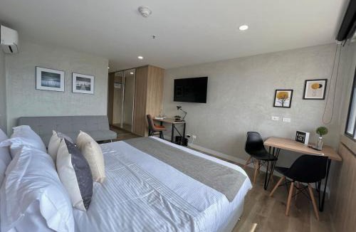 La Aguacatala Apartment | Best Choice Poblado Suite and Breakfast