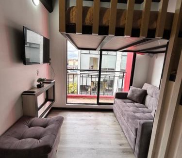 La Castellana Apartment | Moderno y Acogedor Loft en Zona Norte Calle 100, Parqueadero gratis