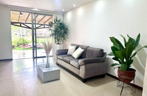 Puerto Tejada House | Luxury Campestre El Castillo