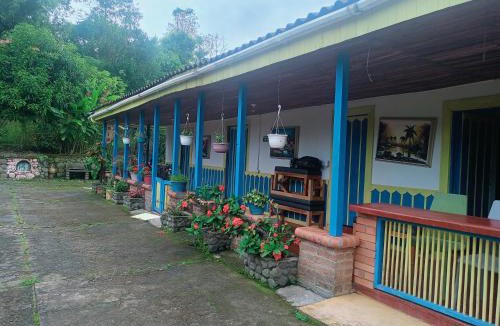 Alegrias House | Eco Hotel Donde Rosita