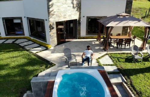 El Penol Villa | Casa Bella Guatapé acceso directo a la represa