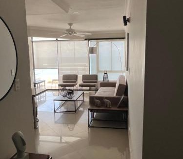 Bocagrande Apartment | Sleep by the Caribbean