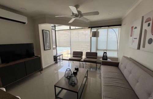 Bocagrande Apartment | Sleep by the Caribbean
