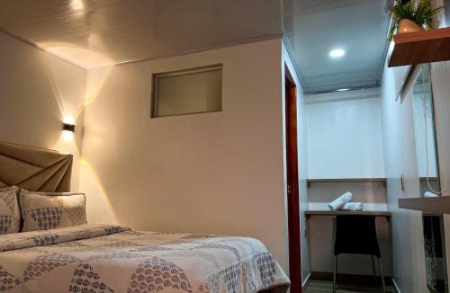 Fontibon Hotel | Hotel Casa Baquero