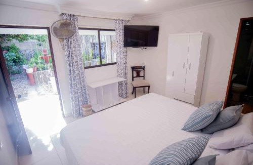 Riohacha House | Casa Nora casa amplia con aire acondicionado para familias y grupos WiFi y parking cubierto