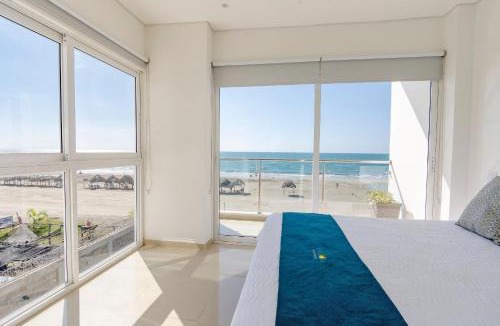 La Boquilla House | Amazing Beach House 13BR w/Pool & Staff