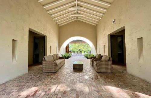 Sopetran Villa | FINCA LA TOJA