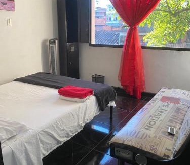 Medellin House | CAMPO VALDES PARK HOSTEL