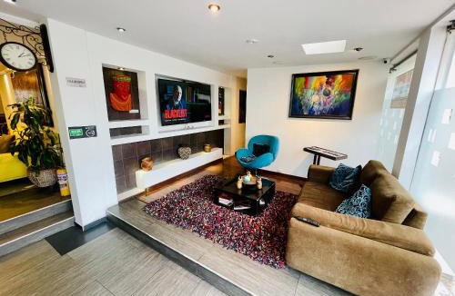Quinta Paredes Apartment | Hotel Santa Cruz Bogotá
