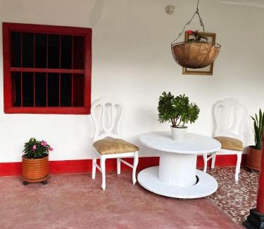 Medellin House | Casa De Campo "Las Chispas"