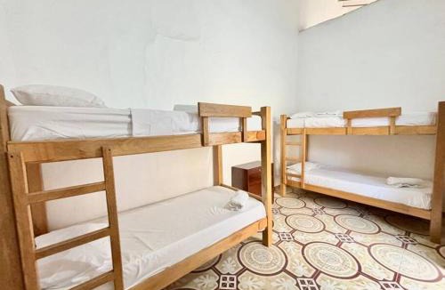 Zona Colonial House | Casa colonial - Jacuzzi - cerca al parque principal - lundry - Tv