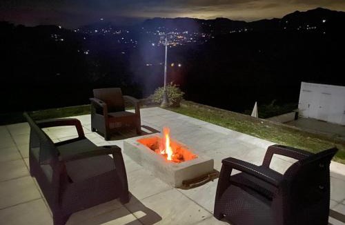 La Mesa House | Montecarlo Club