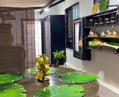 Monterrey House | AnaGris Cottage