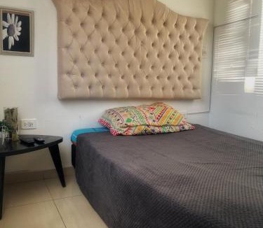 Calle 26 House | A 5 minutos del aeropuerto