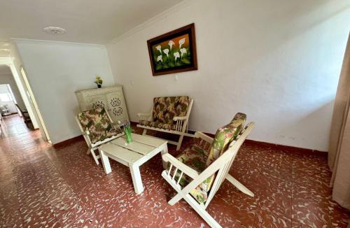 Envigado House | Habitación Envigado P1/1