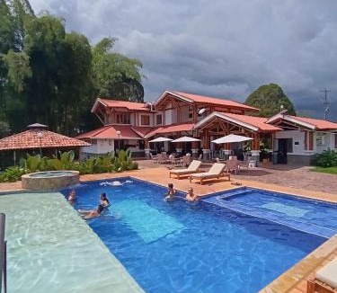 Montenegro Hotel | Finca Hotel Santana