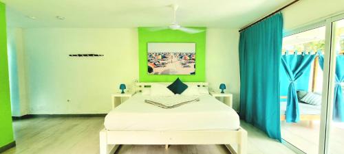 Guachaca Hotel | Blue Mango Beach Hotel