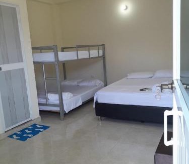 Papare House | New Sunrise Hostal