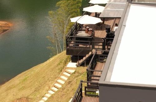 El Penol House | Casa Bariloche Luxury, El Peñol - Guatapé