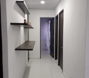Mosquera House | ALOJAMIENTOS VAJER