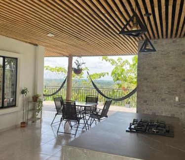 Puerto Triunfo House | Cabaña Campestre con Piscina en la Hacienda Nápoles