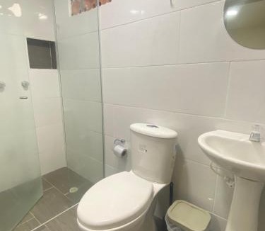 Suramericana Apartment | 22 APARTAMTO 3 HABTAC 150 mts con BALCON LAURELES ESTADIO