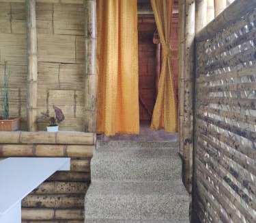Manizales Ski Chalet | La Cabaña de Bambú