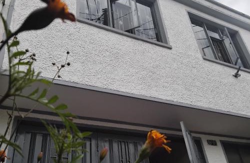 Calle 26 House | Elemental Hostel Coliving