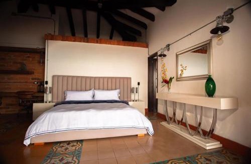 Envigado Villa | Asombrosa Mansión Medellin/Refugio, Año Nuevo
