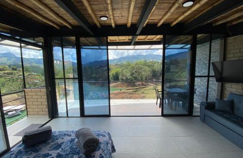 El Penol Villa | Springfield Ecoloft- Guatapé