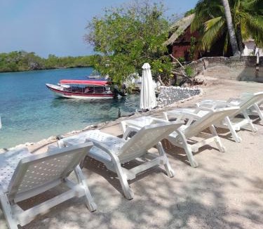 Rosario Islands Bed & Breakfast | PARAISO REAL