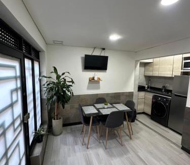 Chapinero Apartment | APARTA/ESTUDIO INDEPENDIENTE GALERIAS-CHAPINERO