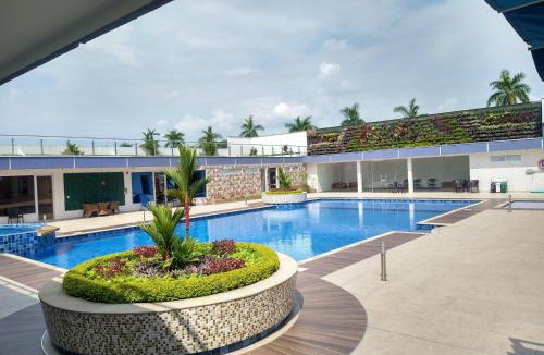 La Esmeralda Hotel | Hotel Real Elim International