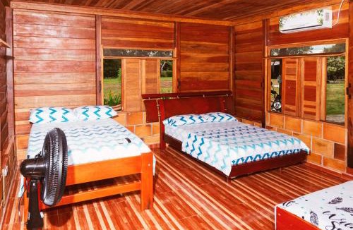 Puerto Concordia Ski Chalet | Casa Campestre Reina María