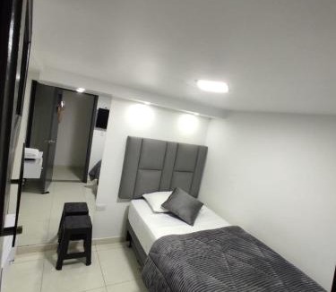 Aguadas Hotel | Hotel Casa Blanca