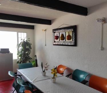 Calle 100 House | Hotel chimenea calle 100