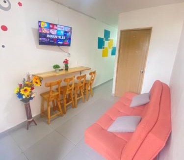 Suramericana Apartment | 22 APARTAMTO 3 HABTAC 150 mts con BALCON LAURELES ESTADIO