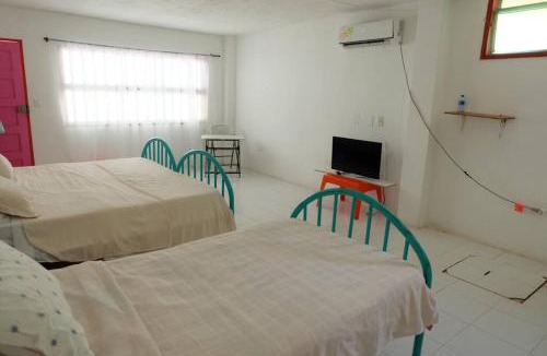 San Antero House | Cabaña en primera línea de playa en San Antero con Aire AC y 5 habitaciones