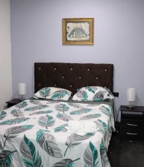 Florencia House | Hostal Queens Deluxe