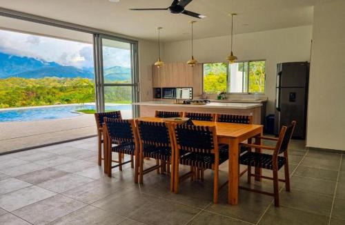 Sopetran House | Finca Luz de Luna