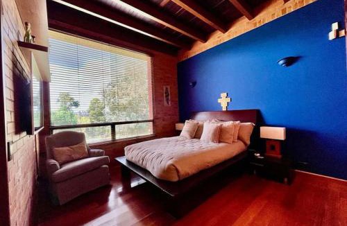 Cota Ski Chalet | The Abbey - Country House